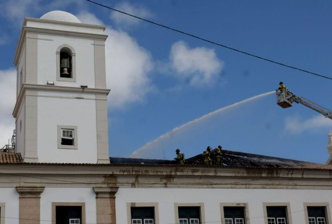  Após incêndio, Câmara Municipal de Salvador contrata seguro